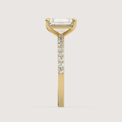 Emma - Emerald Solitär Pavé Ring